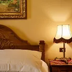 Hotel Brilant Antik Tirana