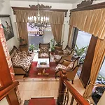 Hotel Brilant Antik 4*