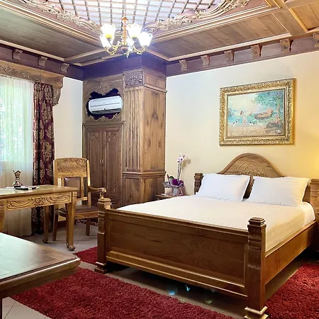 Otel Brilant Antik