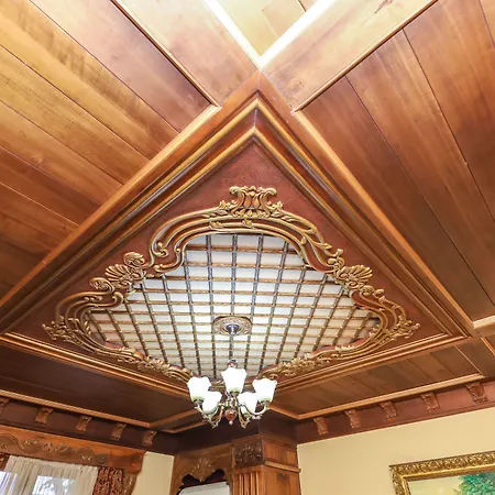 酒店 Brilant Antik 地拉那