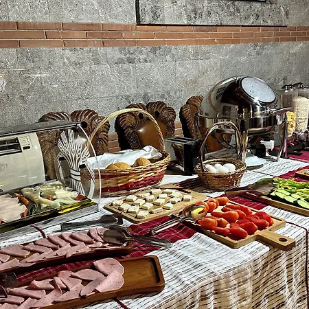 Brilant Antik Hotel Tirana