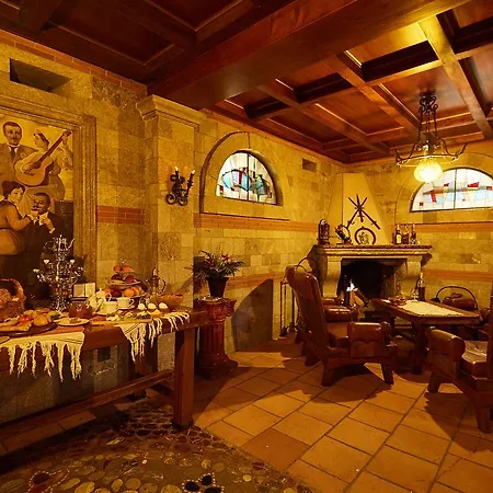 Brilant Antik Otel Tiran