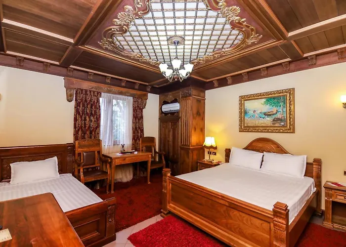 Brilant Antik 4* 地拉那