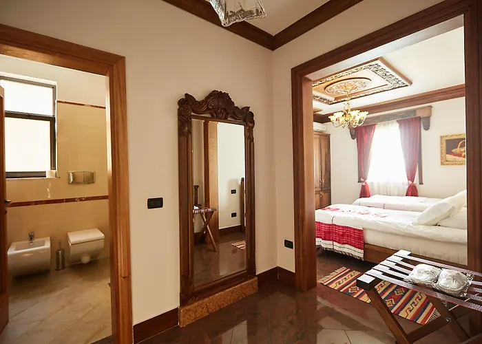 酒店 Brilant Antik 4*