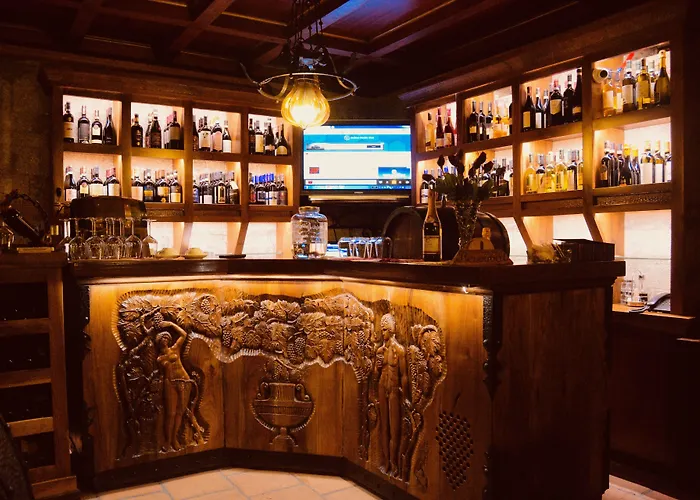 Brilant Antik 地拉那