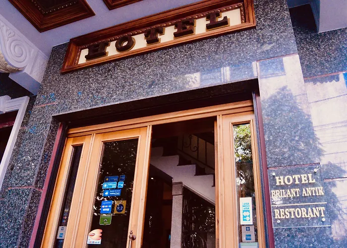 酒店 Brilant Antik 4*